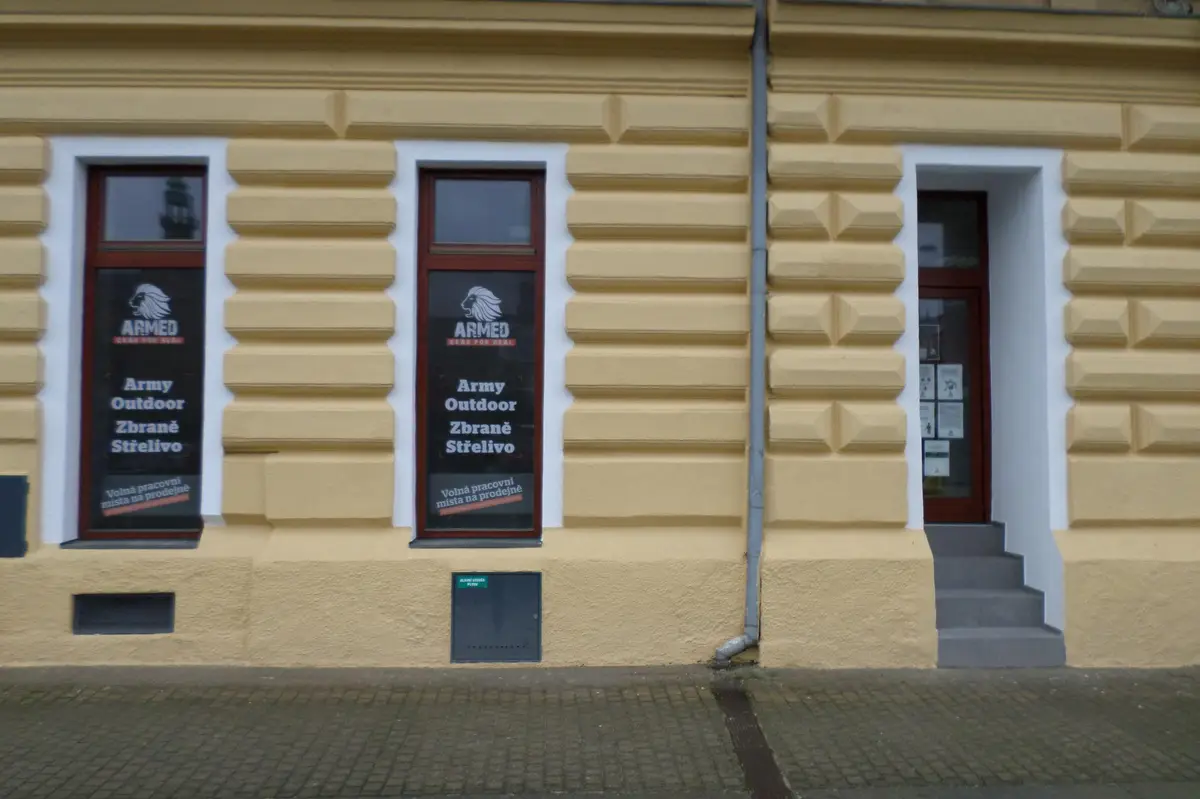 Armyshop Armed